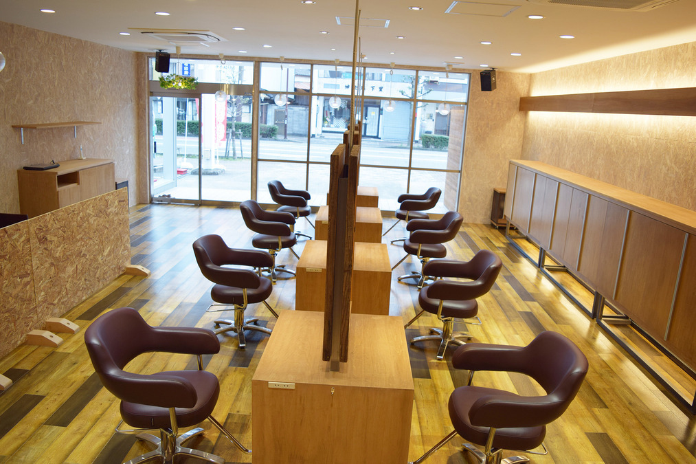 美容室hairs広畑東新町店の写真12枚目：