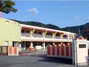 大野東幼稚園の写真2枚目：健康で明るくおおらかな子ども、社会性のあるまじめな子どもを育てます。