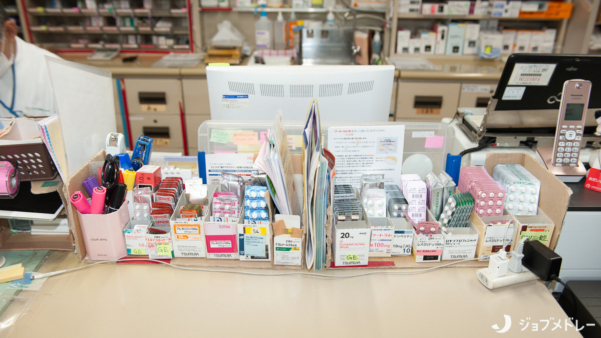 ふれあい薬局・大戌亥（薬剤師の求人）の写真8枚目：分かりやすく整理整頓しています◎