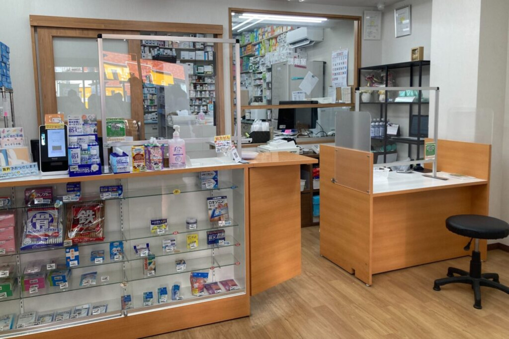 はやぶさ薬局 武蔵新田店（薬剤師の求人）の写真3枚目：はやぶさ薬局 武蔵新田店の内観