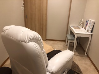 MOANA VILLA（アイリストの求人）の写真4枚目：