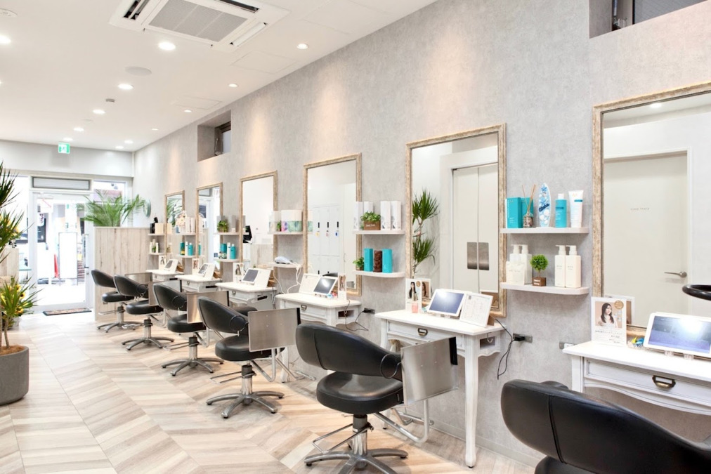 LIHI　雪が谷大塚店（美容師の求人）の写真2枚目：