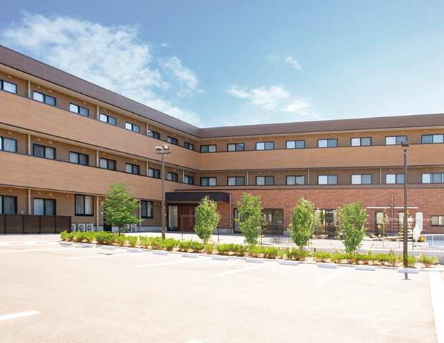 ライフコミューン上大岡(介護職/ヘルパーの求人)の写真3枚目:横浜市港南区日野にある介護付有料老人ホームです。