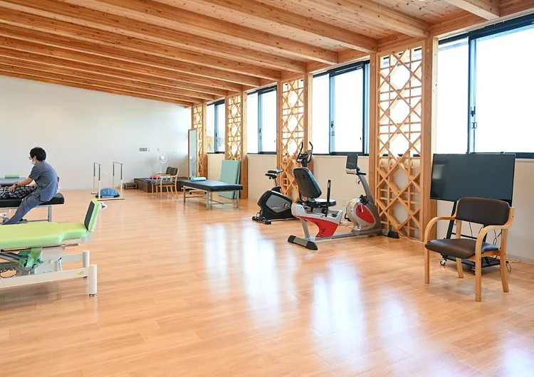 筑波胃腸病院（作業療法士の求人）の写真1枚目：リハビリ室