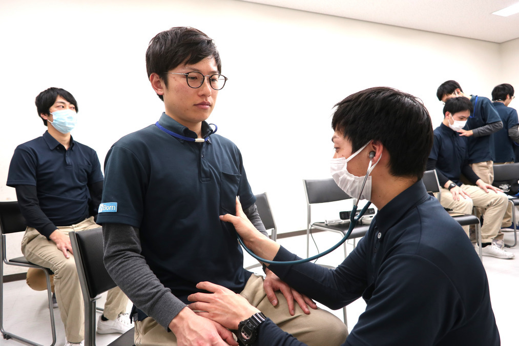 中大阪訪問看護ステーションサテライト東成（理学療法士の求人）の写真5枚目：勉強会は、事業所毎にテーマや開催方法（オンライン含め）を都度決定しています。