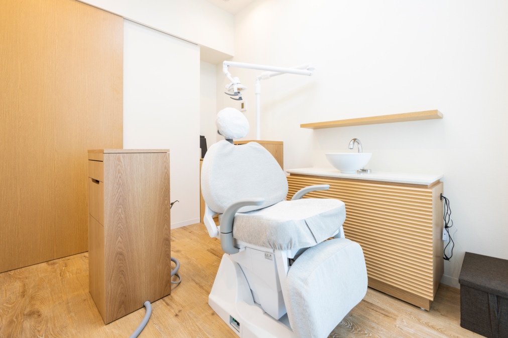 R's dental clinic（歯科衛生士の求人）の写真3枚目：