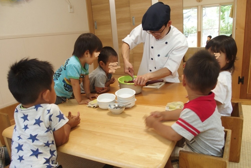 つめくさ保育園（調理師/調理スタッフの求人）の写真1枚目：