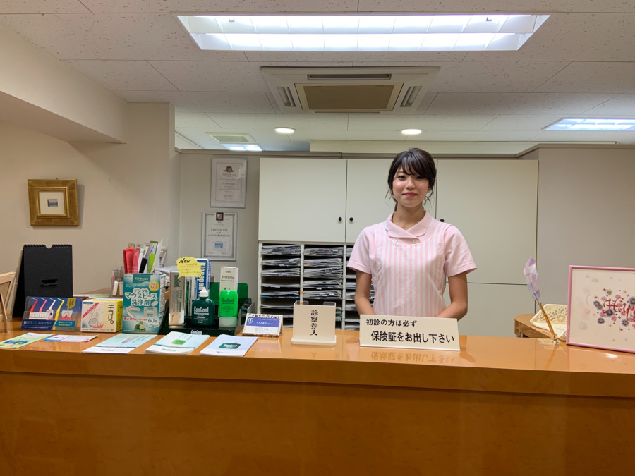 すずき歯科クリニック（歯科衛生士の求人）の写真2枚目：お気軽にお立ちより相談してください。