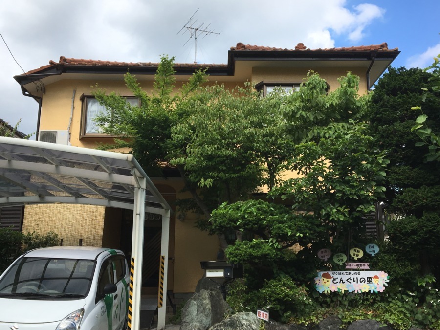 どんぐりの里の写真2枚目：外観♪
2世帯住宅の1階が日中一時支援
2階が事務所になっています