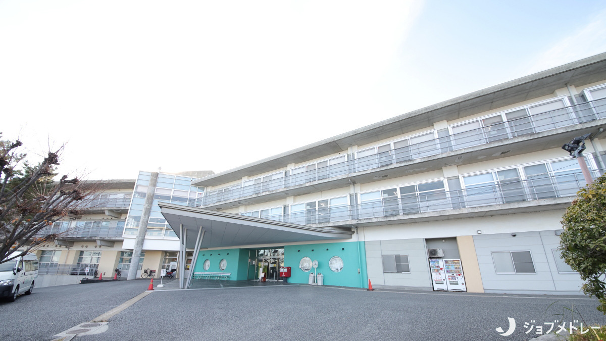 上ケ原病院の写真2枚目:緑に囲まれた高台に位置しています