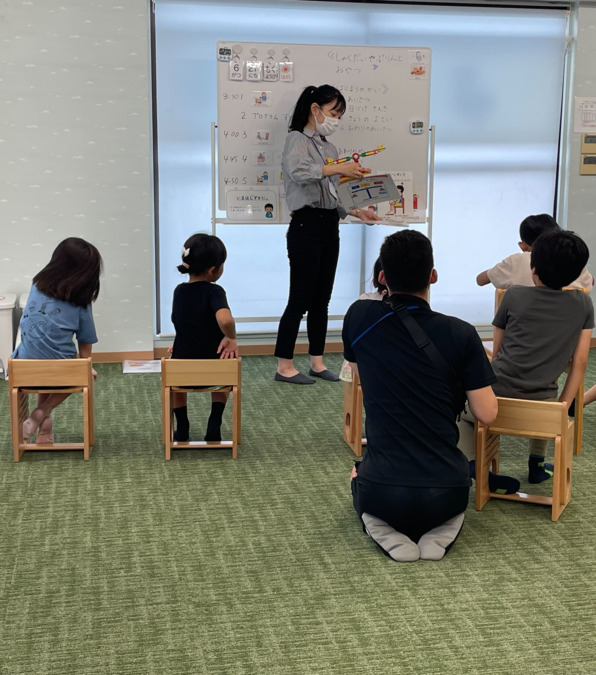 児童発達支援・放課後等デイサービス　ののはな港南（言語聴覚士の求人）の写真4枚目：専門職員による各種療育プログラムも取り揃えております。