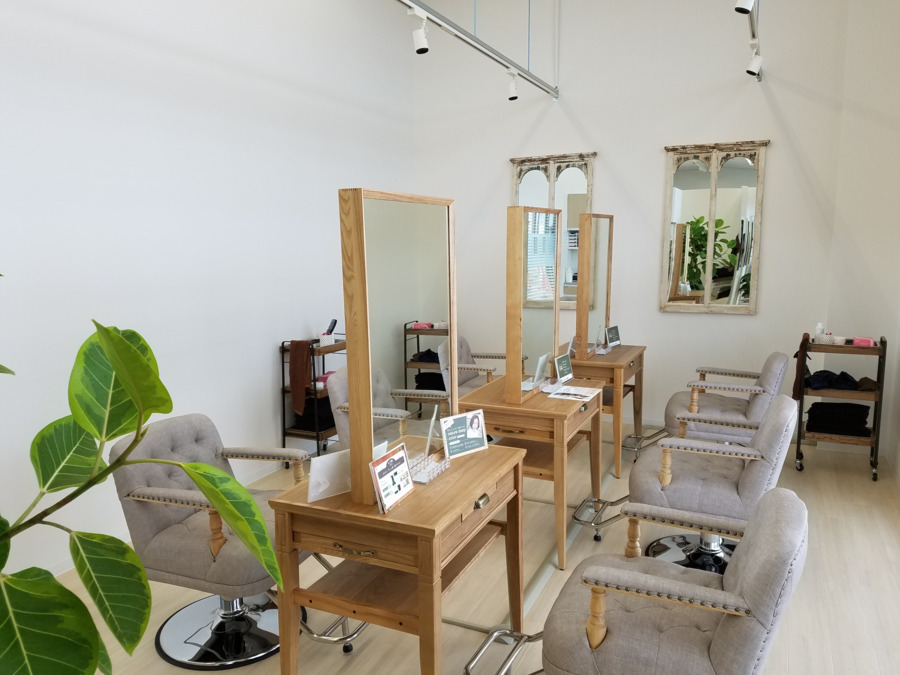 オーガニックカラー白髪染め専門Organic 前橋吉岡店（美容師の求人）の写真2枚目：