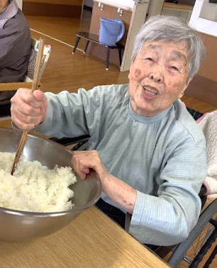 介護老人保健施設さくらの苑（看護師/准看護師の求人）の写真2枚目：利用者様の笑顔のために！