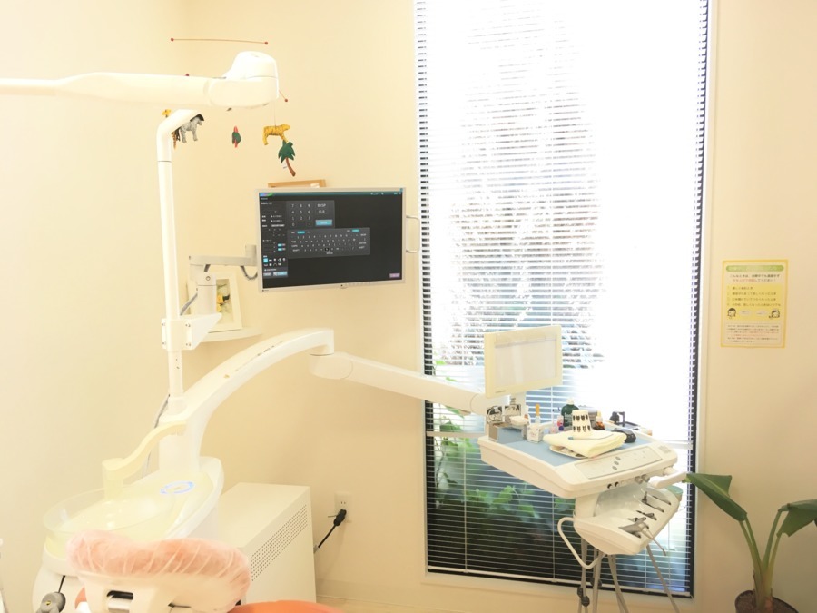 みやもと歯科（歯科医師の求人）の写真2枚目：自分の家族を治療するように、常により良質な治療を心がけています。