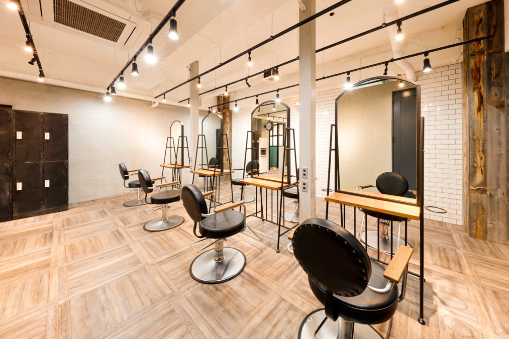La fith hair rosa 茨木店の写真2枚目：