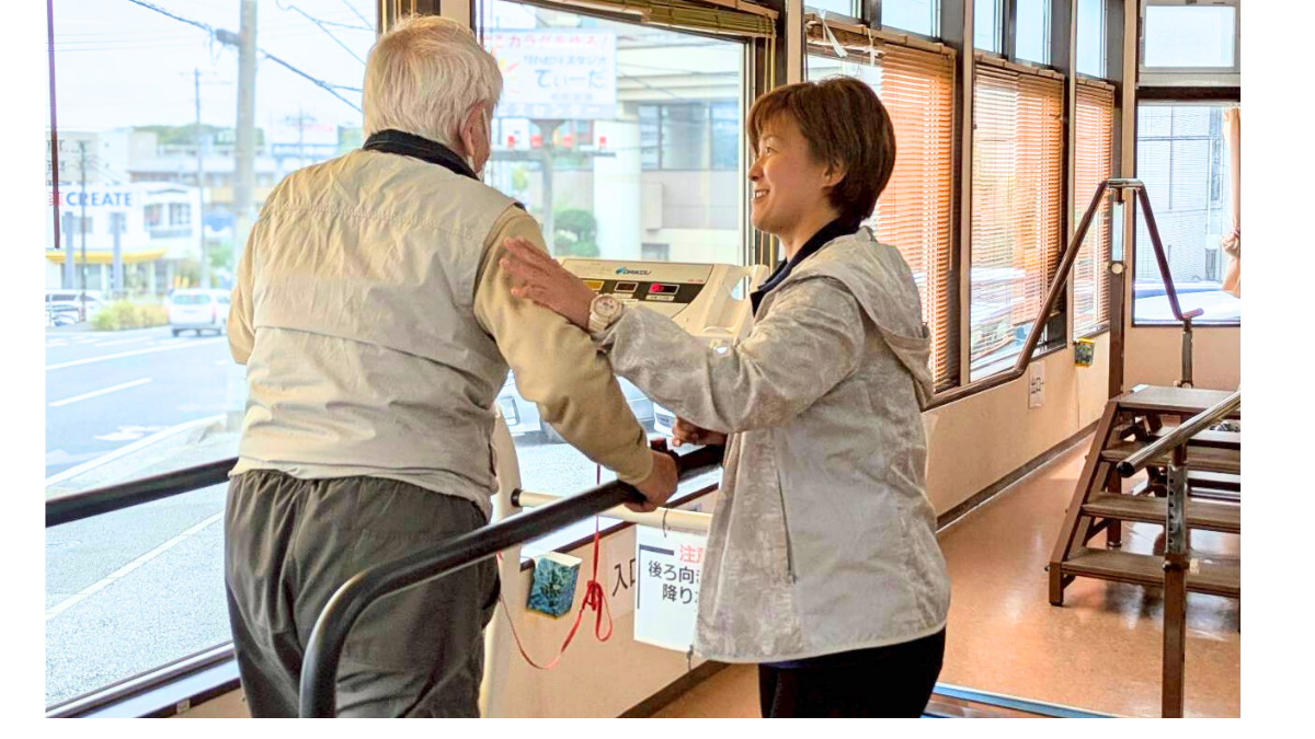 リハビリスタジオてぃーだデイサービス小仲台(介護職/ヘルパーの求人)の写真3枚目: