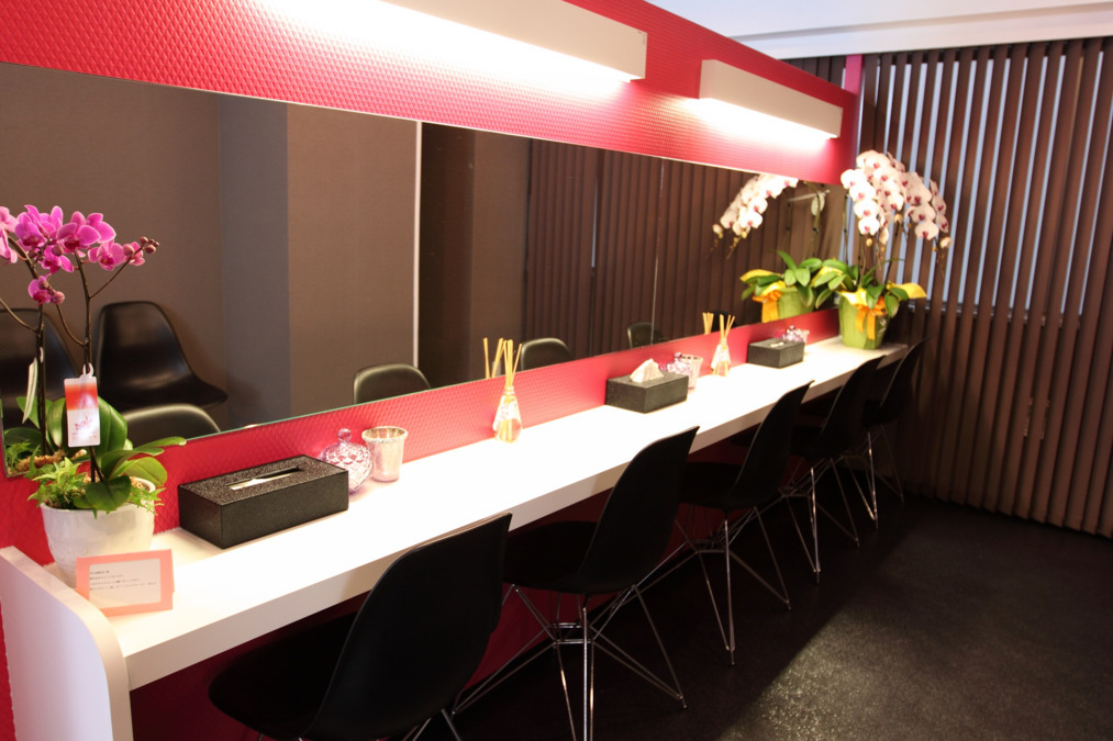 アイラッシュサロン Slange横浜（アイリストの求人）の写真3枚目：