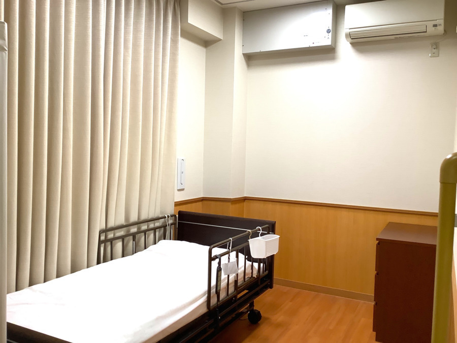 ミモザ花咲小規模多機能型居宅介護の写真2枚目：宿泊室となります。