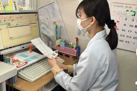 若葉薬局の写真4枚目：