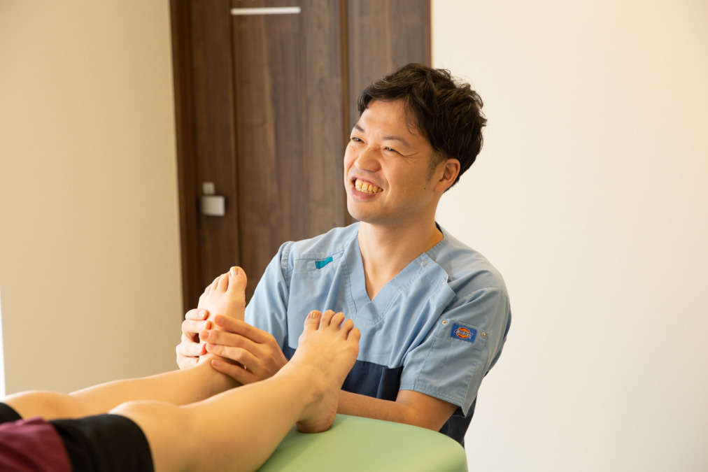 足と歩行のクリニック六本木院（看護師/准看護師の求人）の写真4枚目：院長です。患者さんにもスタッフにも優しいです