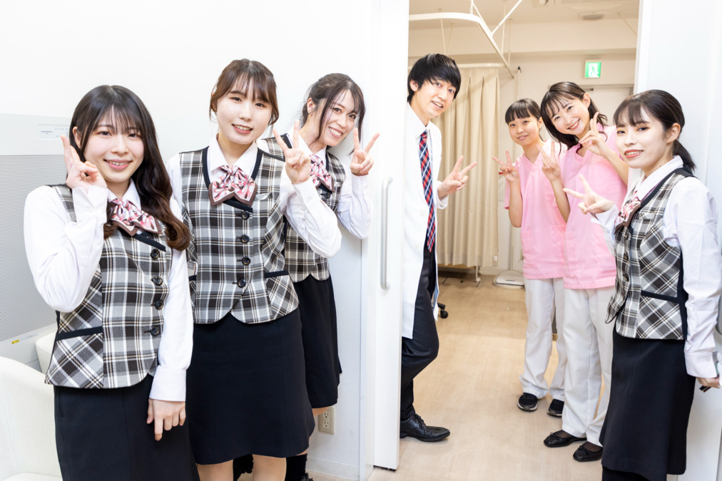 ステーションクリニック川口【2026年05月01日オープン予定】(看護師/准看護師の求人)の写真2枚目:和気藹々としたスタッフの雰囲気が自慢です!年齢層も幅広く活躍中