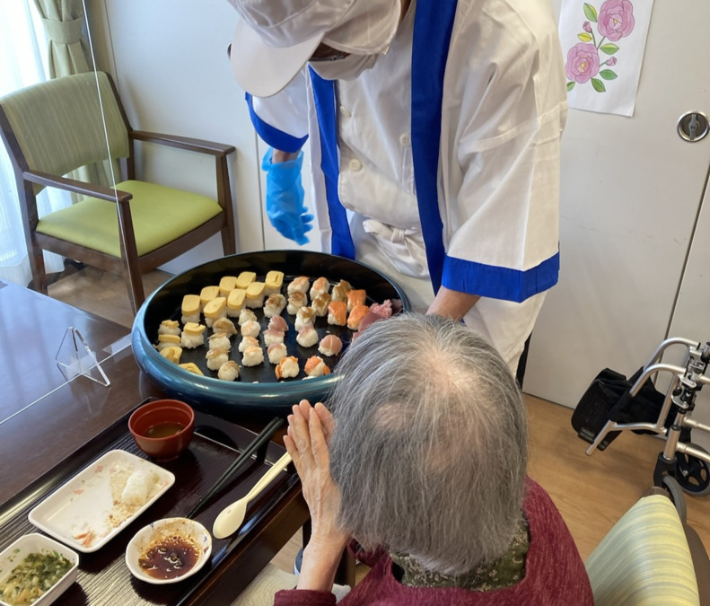 介護付き有料老人ホーム　ソレイユもりぐち（看護師/准看護師の求人）の写真8枚目：様々なイベントやレクを実施！「私たちも楽しむ」がモットーです♪