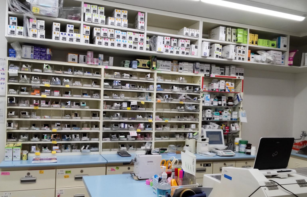 ファーマライズ薬局 青葉台店の写真3枚目：青葉台店　調剤室