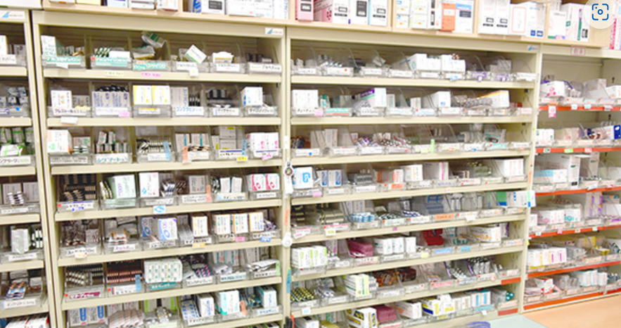 まごころ薬局牛久保店（薬剤師の求人）の写真2枚目：まごころ薬局牛久保店の内観