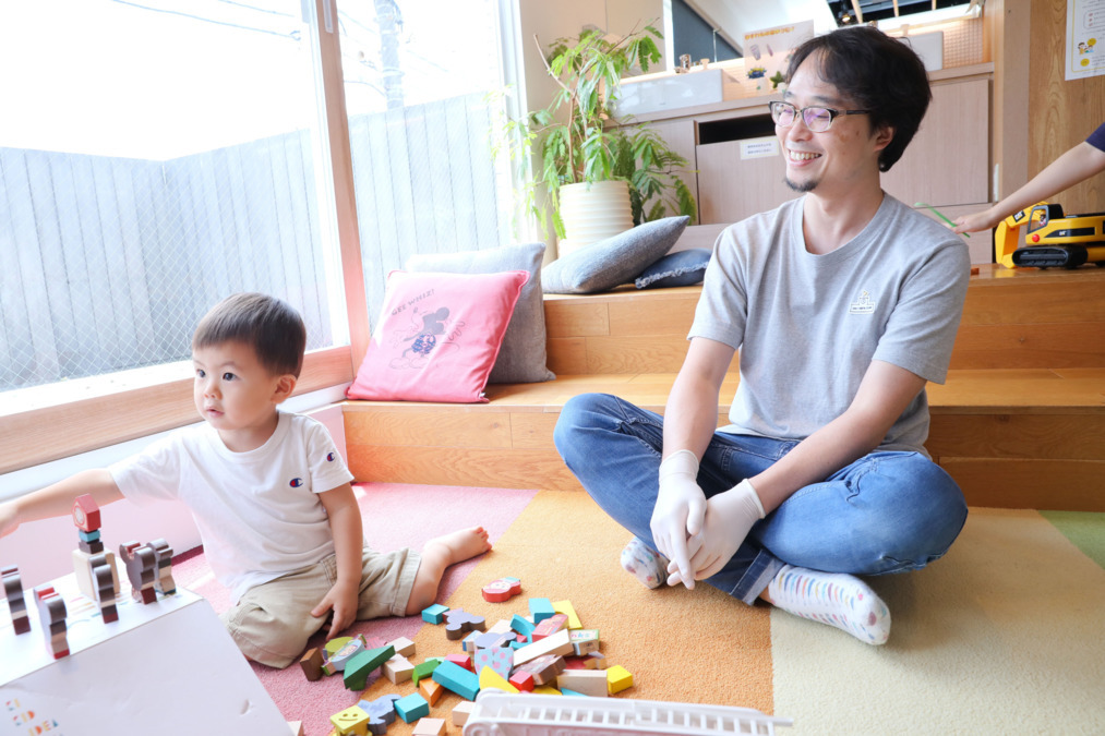 横須賀Sun&Ocean矯正歯科クリニック（歯科衛生士の求人）の写真14枚目：理事長の富山は日本小児口腔発達学会（NPD）を発足講演活動も行い、教育に熱心。
