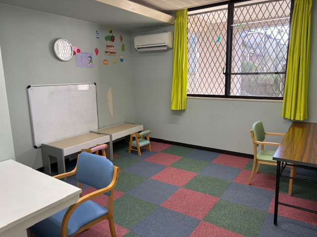 児童デイサービスわくわく（児童指導員/指導員の求人）の写真10枚目：児発療育室