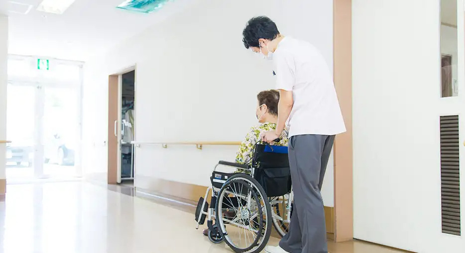 サービス付き高齢者向け住宅　やさしえ北梅田（介護職/ヘルパーの求人）の写真2枚目：