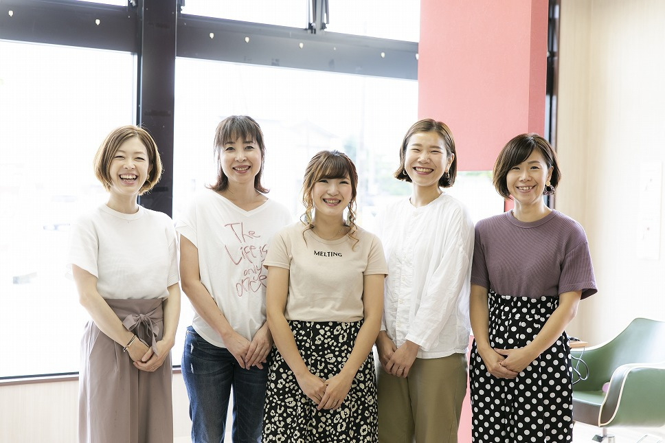ヘアカラー専門店カラープラス 豊田大林店の写真