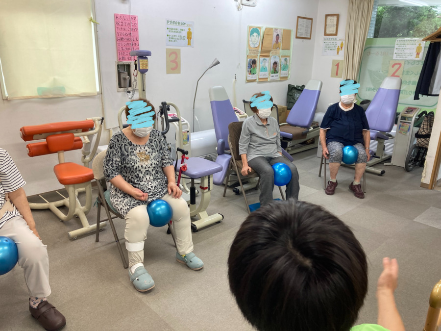 機能回復訓練＆健康増進　りはるーむ（介護職/ヘルパーの求人）の写真2枚目：