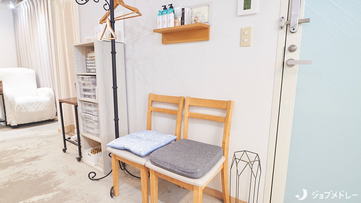 Nail&Eylash salon Mink Style浜松町店（ネイリストの求人）の写真4枚目：お客様にとって居心地のいい空間を大事にしています！