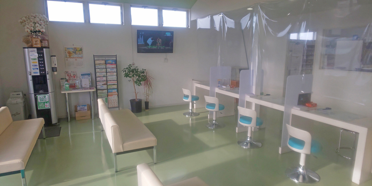 調剤二の宮薬局（薬剤師の求人）の写真2枚目：調剤二の宮薬局　内観