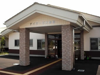デイサービスセンター秋櫻(理学療法士の求人)の写真:社会福祉法人七つの鐘が運営しています