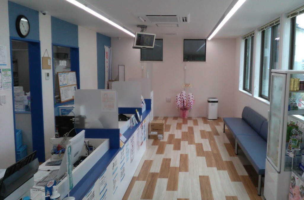 中川薬局三鷹店の写真2枚目：