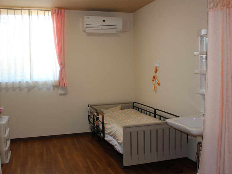 住宅型有料老人ホーム紡ぎ館（介護職/ヘルパーの求人）の写真2枚目：