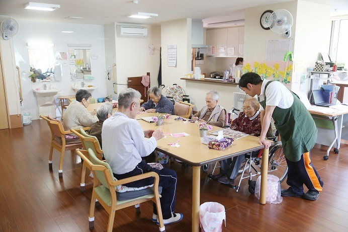 グループホーム　紅ばな（介護職/ヘルパーの求人）の写真3枚目：