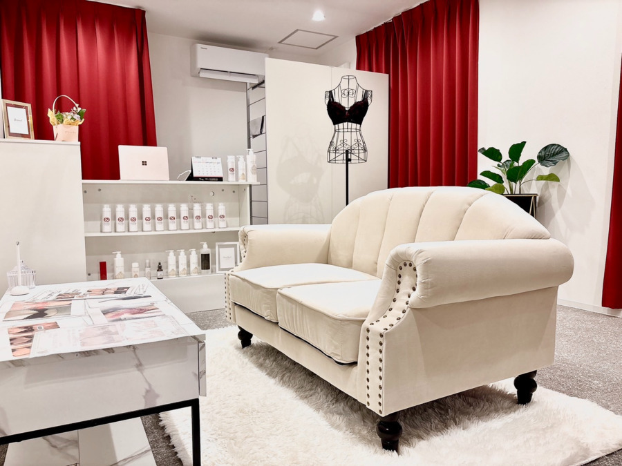 美バスト＆腸活専門店 eve-gran〈イヴ・グラン〉香椎店の写真2枚目：