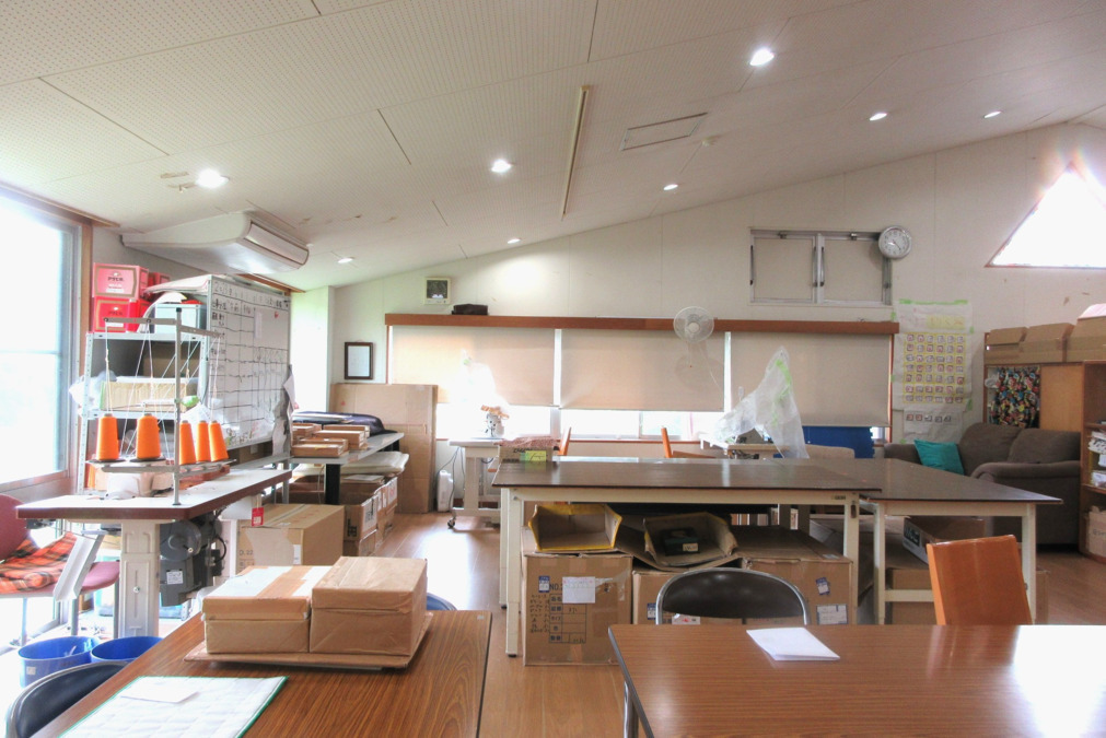 ひかり作業所（生活支援員の求人）の写真8枚目：使いやすくレイアウトした作業室