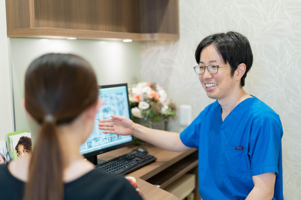 みやつ歯科口腔クリニックの写真4枚目：スタッフとも定期的に面談を行なってコミュニケーションをとっています