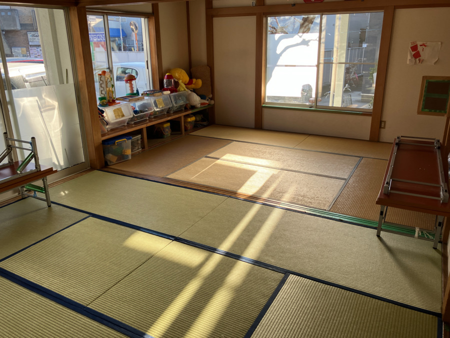 放課後等デイサービス・居宅訪問型児童発達支援マジカルシューズの写真2枚目：部屋の中はこんな感じです