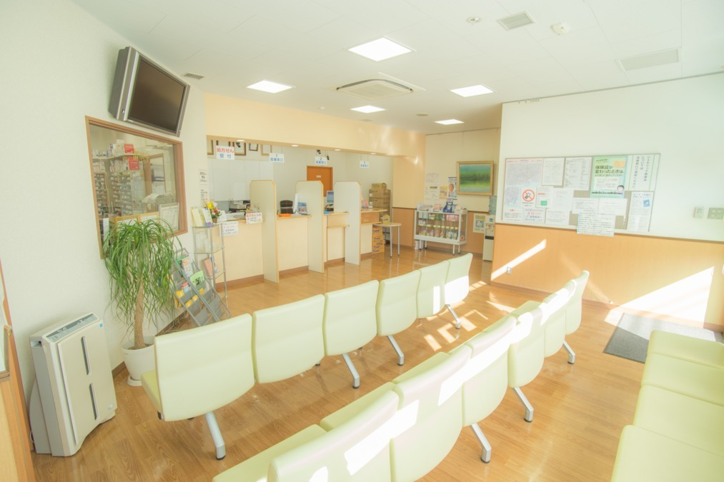 ドリーム薬局 北新横浜店（薬剤師の求人）の写真2枚目：ドリーム薬局 北新横浜店の内観