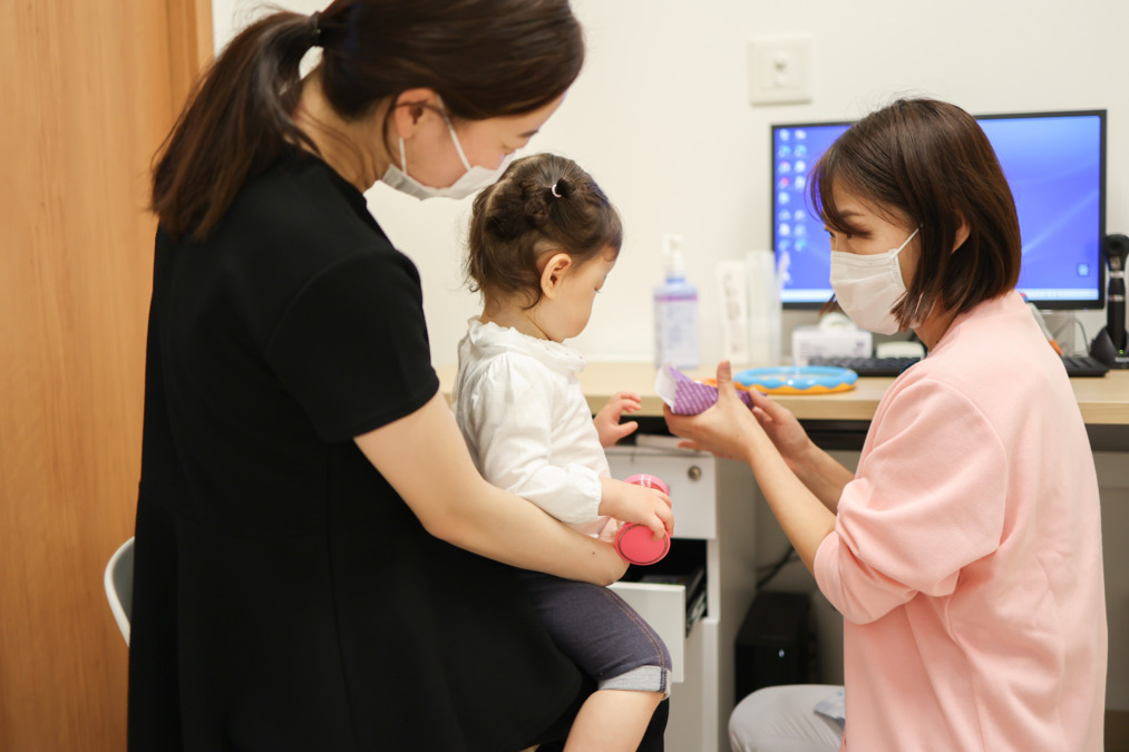 しろいお城のこどもクリニックの写真2枚目：しろいお城のこどもクリニック　診察室