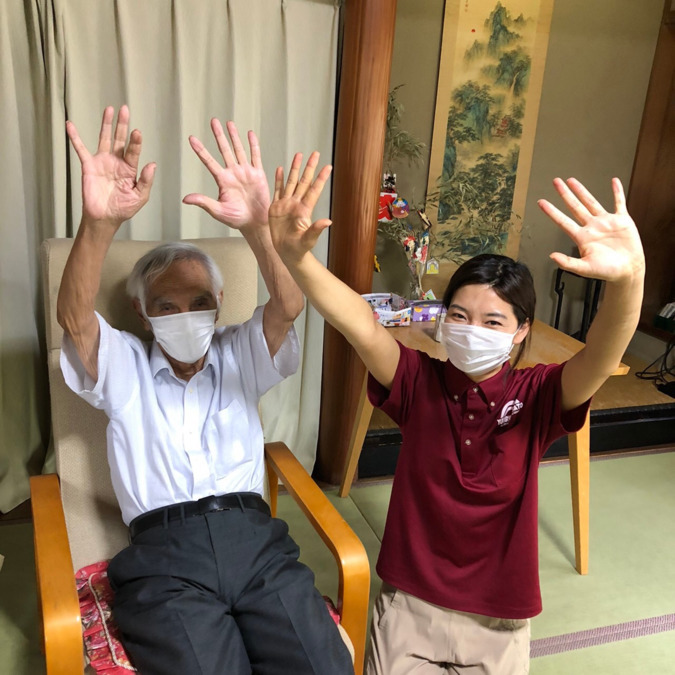 民家型デイサービス　黒鳥ゆかりの里　紅葉庵（介護職/ヘルパーの求人）の写真2枚目：利用者様とは第二の家族のような関係です