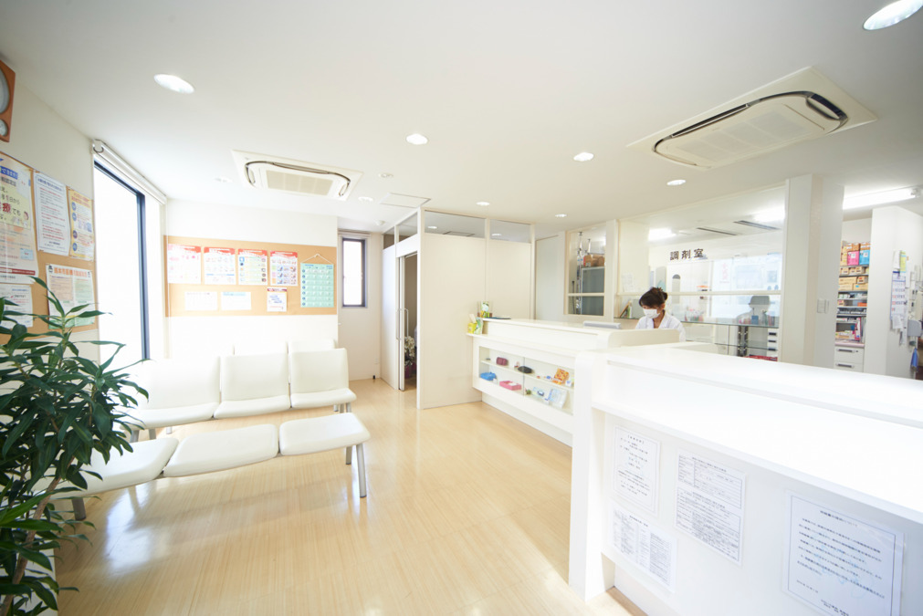 なないろ薬局 長嶺店（調剤事務の求人）の写真2枚目：