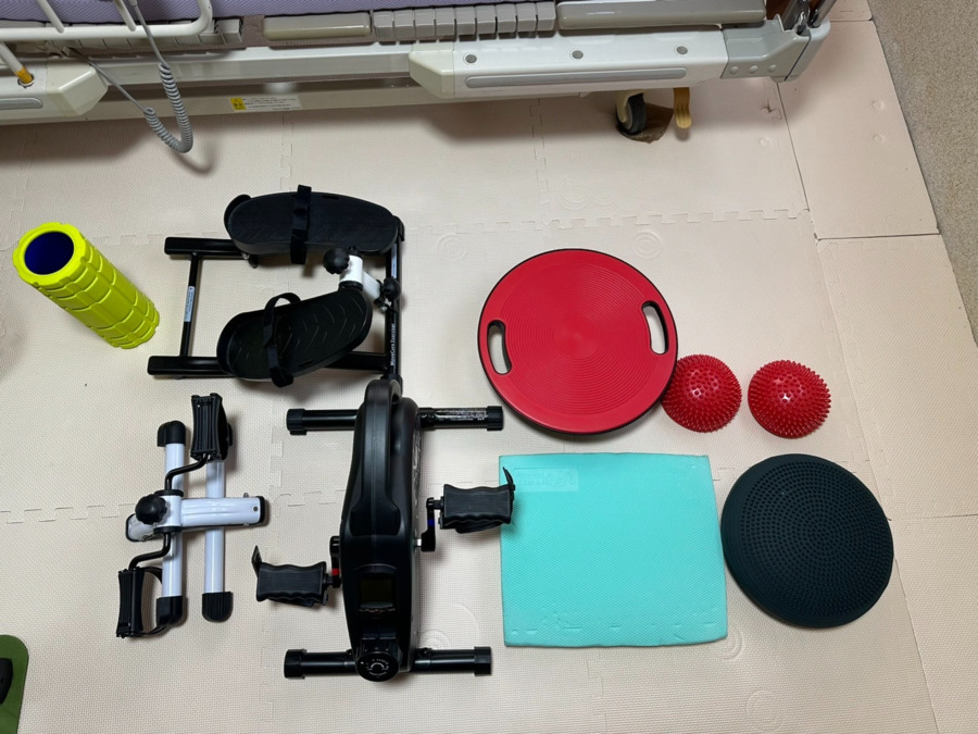 訪問看護ステーション ケアメイトたつた（理学療法士の求人）の写真8枚目：他には無い備品を様々そろえています！