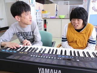 住吉総合福祉センター障がい通所事業部（生活支援員の求人）の写真2枚目：