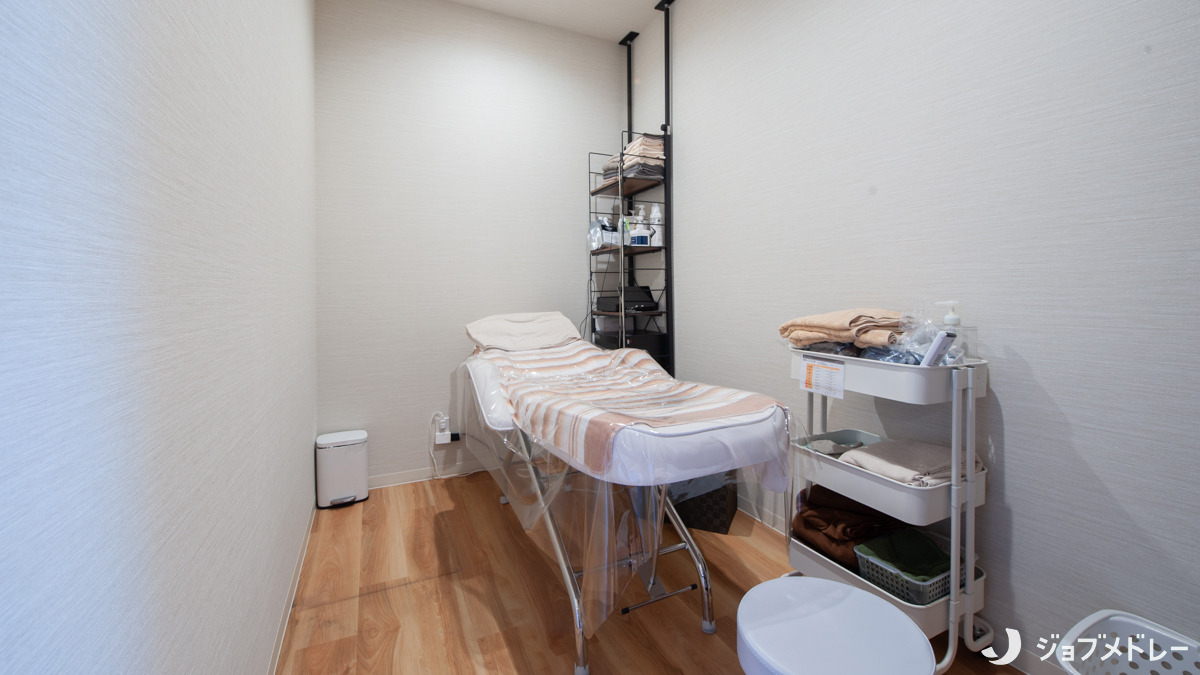 かたぎり接骨院（柔道整復師の求人）の写真13枚目：安心して施術を受けていただけるよう衛生面に配慮しています